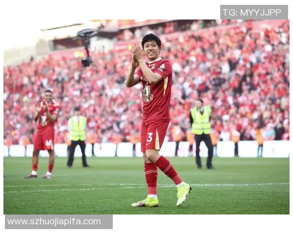 日本一米九足球球星排名：身高优势与技术实力的完美结合